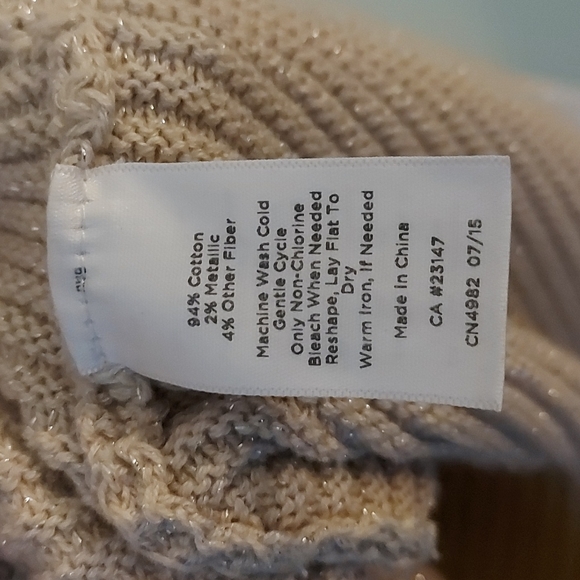 Talbots tunic beige and silver sweater - Picture 6 of 6